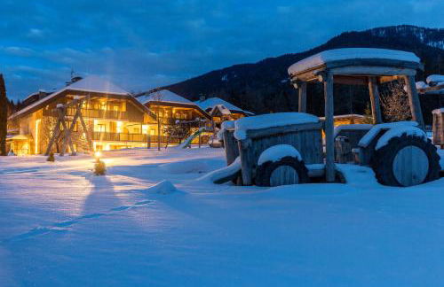 Aparthotel Familiaris - Family Apartments - Pools & Spa in Dolomites - Foto 49