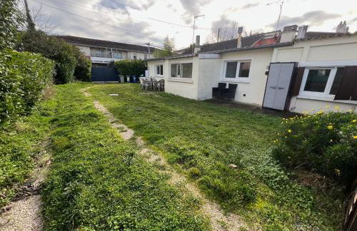 Le Clos Ampère - maison avec jardin & Clim - Foto 6