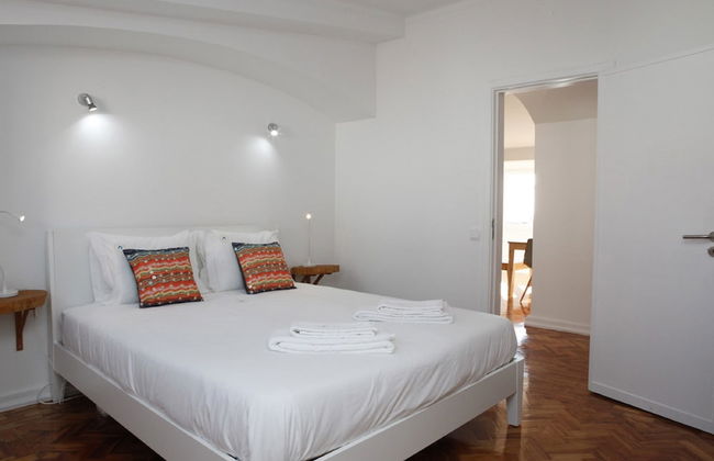 Cascais Downtown Apartment with sea view - Photo 8