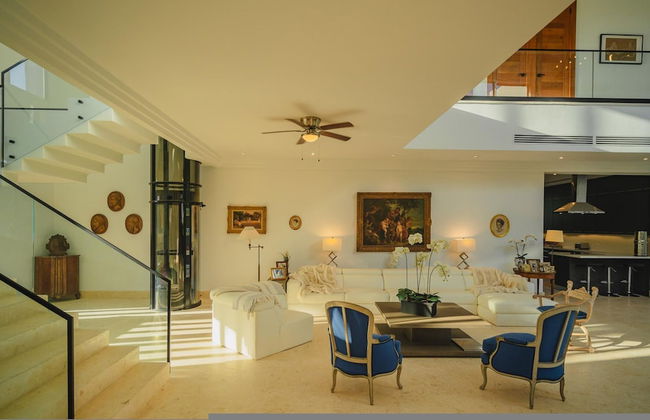 New Lake Front Villa in Golf and Beach Resort - Photo 4