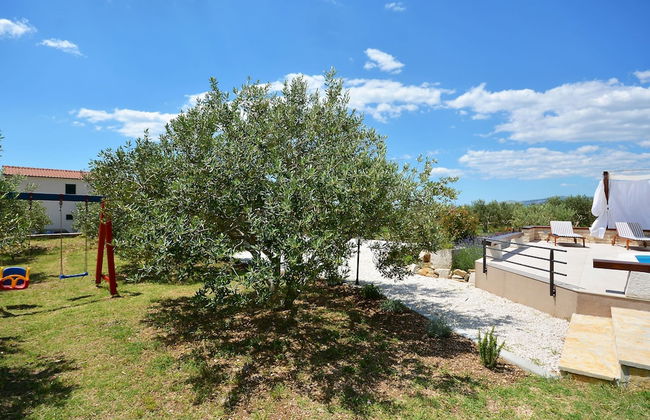 Attractive Villa in Kastel Luksic on Mount Kozjak - Foto 30