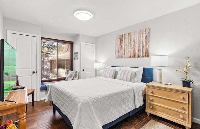 Fort Marcy Hotel Suites by All Seasons Resort Lodging - Foto 12