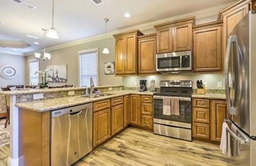 Diamondhead Condo - Marina, Pool Access and Golfing! - Foto 10