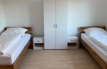 Monteur- und Ferienwohnung 2 - Haus Weitblick Schonungen - Foto 4