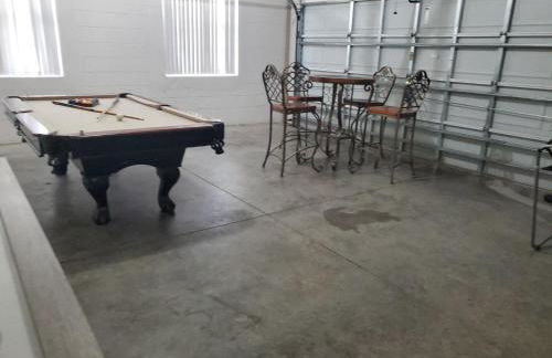 Spacious 5 bdrm 4 bth pool home, game room New Year special close to Disney, Epic Universe Spring Break Special - Foto 35