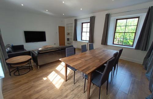 RnB - Rural n Beautiful - The Spacious Coach House - Photo 27