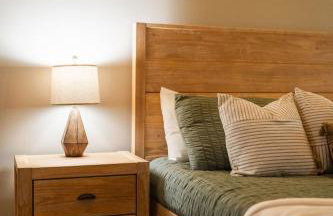 Modern Cabin with Luxury Gym, Firepit + Game Room! - Foto 75