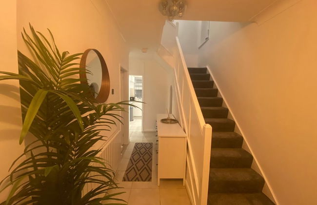 Charming 3-bed House Near Central Manchester - Foto 18