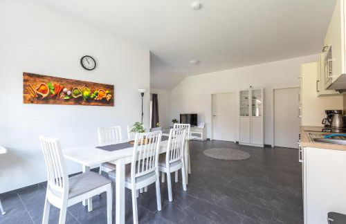 Natura Ferienhaus, Ferienwohnungen in Holte, Komfort für Gäste & Firmen ,WLAN & Parkplatz - Foto 11