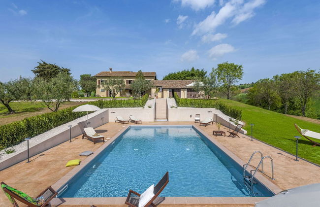 Inviting Holiday Home in San Costanzo With Swimming Pool - Foto 46