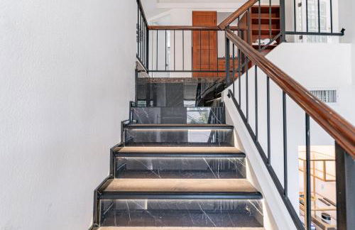 Family Fun 4-bedroom house House with Free Heated Pool & Hot Tub & Game Room & Mini Golf in Chandler - Foto 9