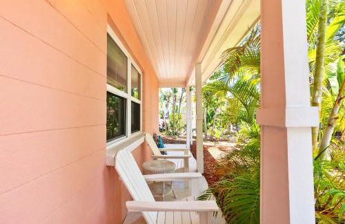 Heron Lagoon, dock, pool, the Hibiscus at Siesta Key Bungalows - Foto 14