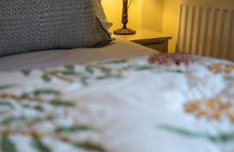 Beautiful 2 Bedroom Cottage in the Cotswolds - Photo 12