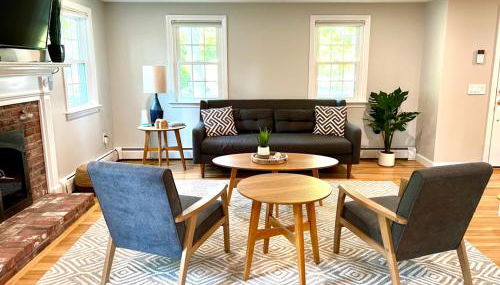 Modern and Spacious Home Close to Beaches and Main Attractions - Foto 4