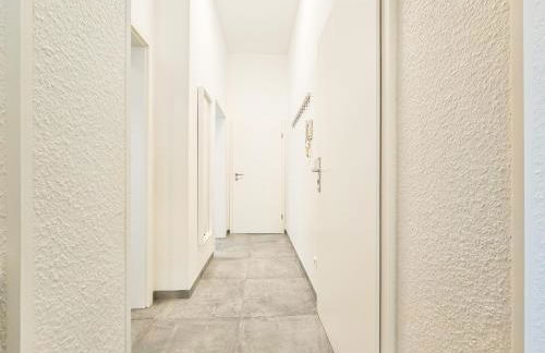 Tolstov Apartments - 2 Zimmer Wohnung mit Terrasse - 25 Min Messe DUS - Photo 19