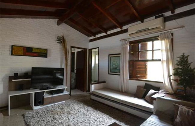 Yellow House Palmeiras Beach Caraguá - Foto 5