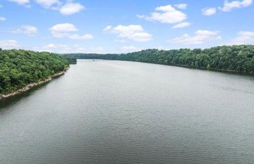 Grande Villa – Lake Cumberland View • Hot Tub • Game Room • Walk to Boat Ramp ➠ 389 - Foto 74