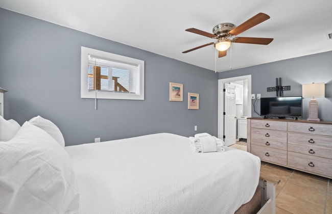 Beach House - Surfs Up Under Tow by PHG - Foto 8