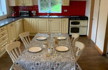 Spacious romantic party cottage with log burner and Ultrafast Fibre near pub Pet friendly - Foto 2