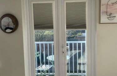 Sun Set House With Hot Tub - Photo 31