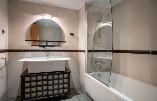 AT021 Apartment with pool in front of the beach - Foto 14