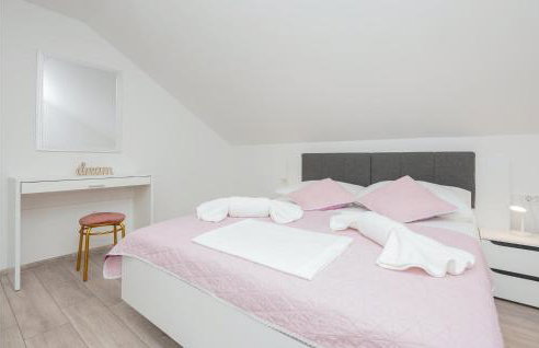 Nice Apartment In Podaca With Wifi - Foto 20