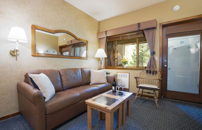 Olympic Village Inn - Photo 12