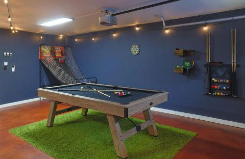 Fitzhugh Lodge - Pool, Poker, Pickleball, Sleeps 16 - Foto 35