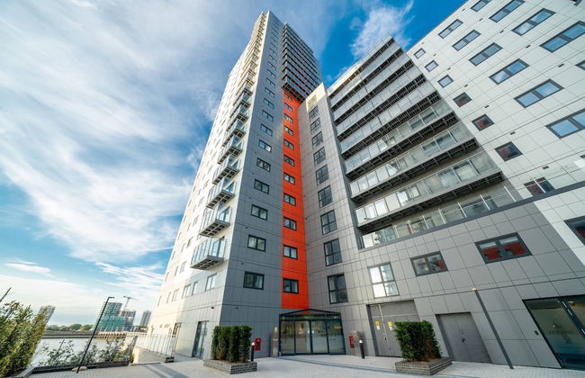 Skyvillion - River View Mins To O2 & London Excel - Photo 42