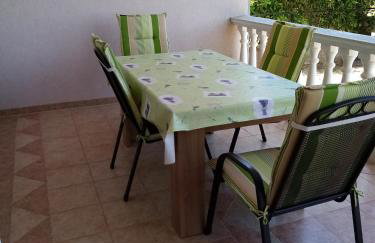 Apartmani Tomičić - Foto 45