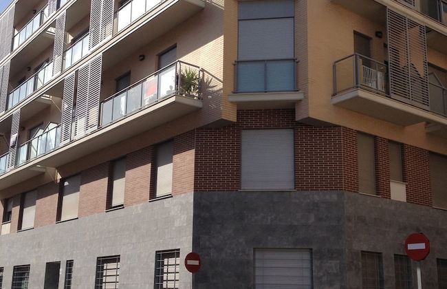 Stunning 2-bed Apartment in Pego - Photo 9