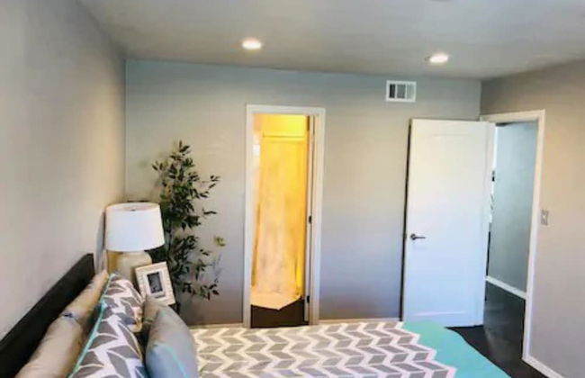 2 Bedroom Apartment near OU - Photo 4