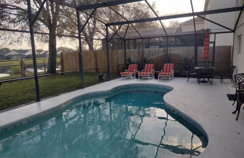 279 square meter luxury waterfront home, private pool 15 minutes from Disney! - Foto 20