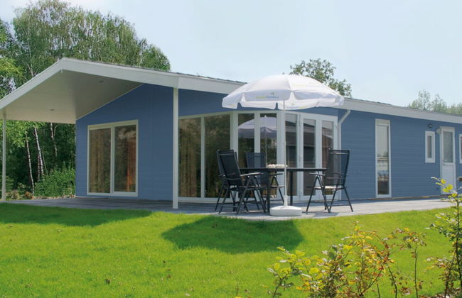 2 bedroom House in Nijkerk with swimming pool and terrace - Photo 1