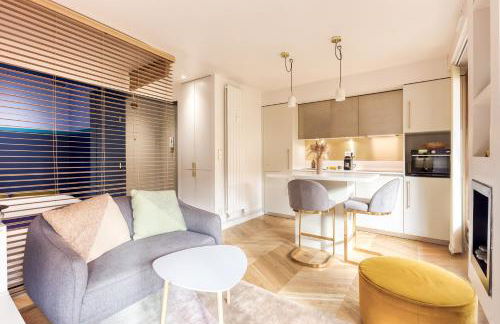 Charmant Appart, terrasse verdoyante, proche Paris - Foto 2