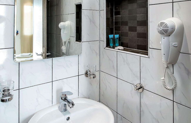 Greek Pride Ηotel and Apartments - Photo 28