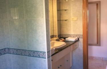 Bonita casa en Barrio de Monachil - Foto 41