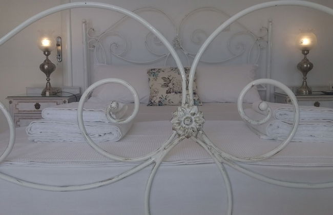 Estate Dafnopanagia Luxury Apartment - Photo 5