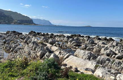 Casa Punta Barcarello, Sferracavallo fronte mare e tramonti da sogno, a due passi dalla splendida spiaggia di Mondello - Foto 34