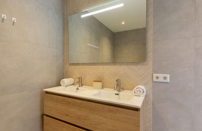 Nice Countryside Home With Garden - Photo 15