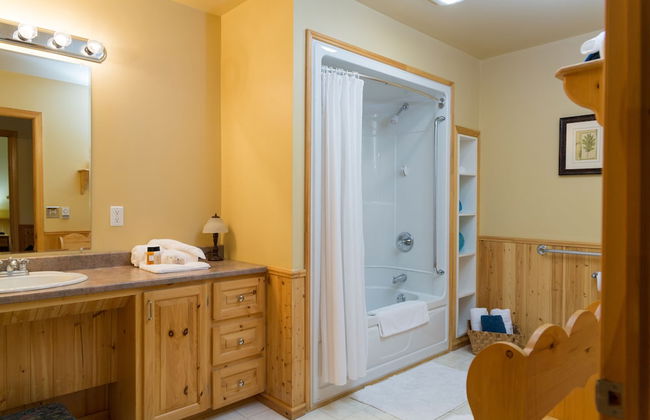 Middle Brook Cottages & Chalets - Photo 52