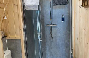 Craigend Farm Holiday Pods - The Curly Coo - Foto 14