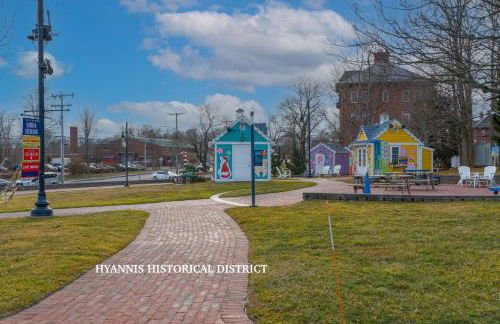 Cape Cod Bungalow Walk to Beach Firepit - Foto 43
