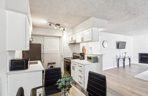 The Landry 280 Spacious and Cozy 2 Bedroom 1bth - Foto 8