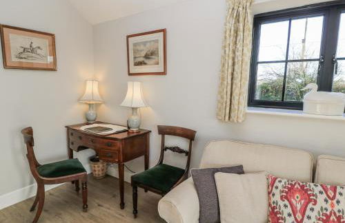 Keepers Cottage - Photo 3