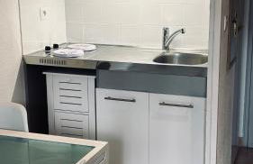 Studio avec Terrasse, Parking et Piscine, proche du Golf de St Donat et du Tennis - Foto 10