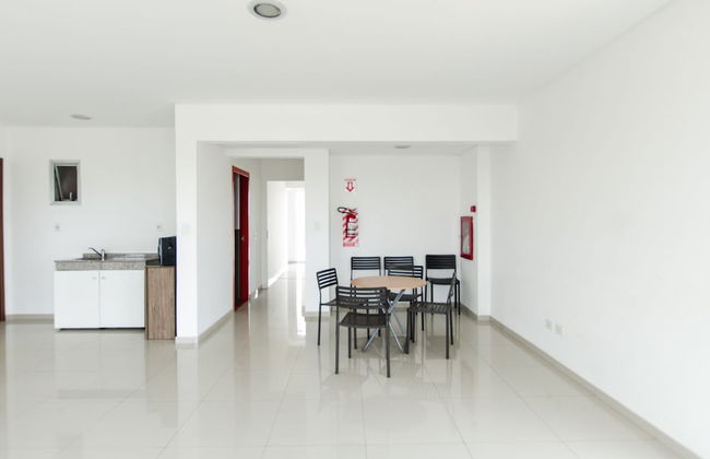 Modern 1 BR Apartment - Photo 23