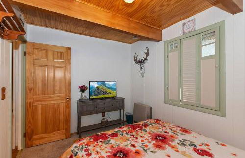 Bear Country Retreat, Fawnskin Near the Lake - Foto 10