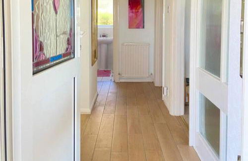 House - Free Parking & Sea Views - Foto 21