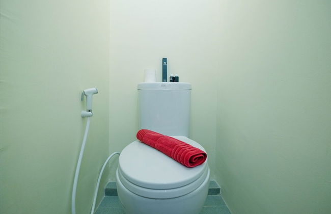 Homey Studio Apartment @ Bogorienze Resort - Photo 10